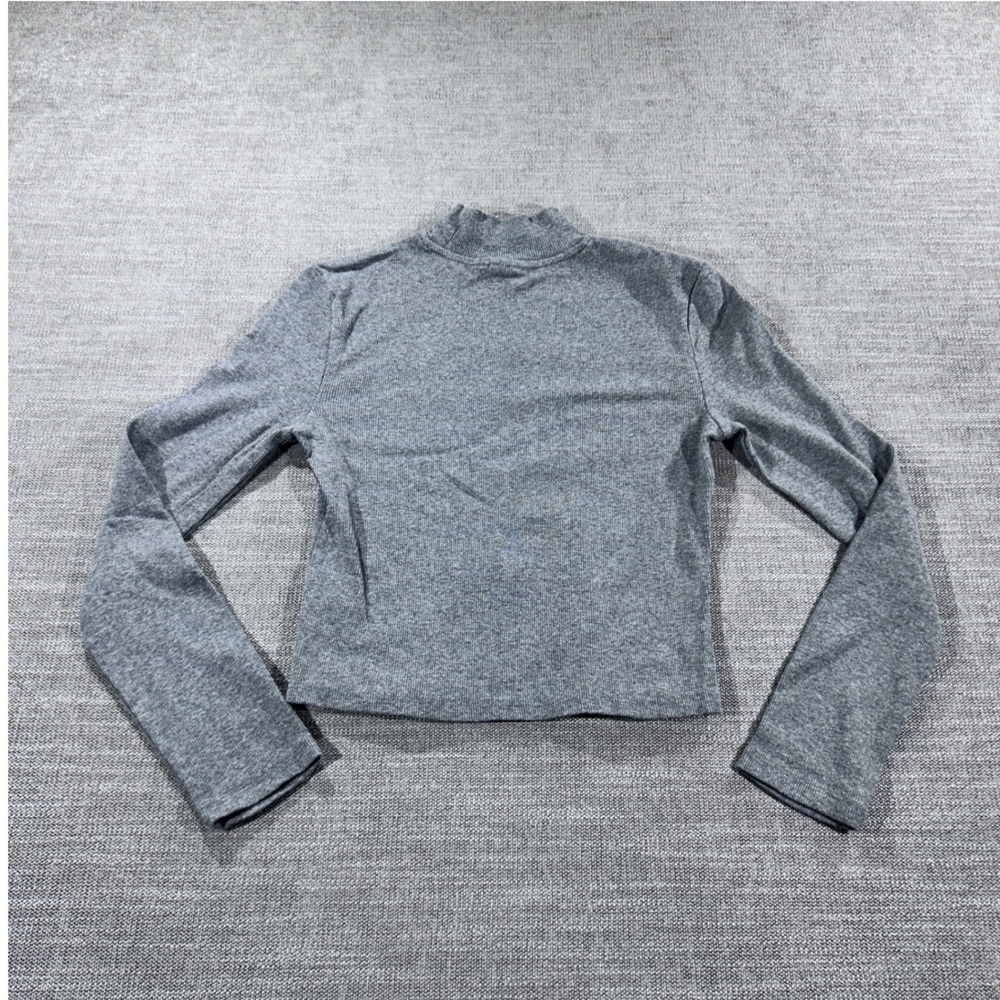 Unbranded Mock Neck Top Womens Small Gray Excellent Ribbed Long Sleeve Cropped